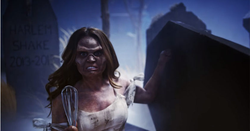 Rosanna Pansino as a zombie in the 2017 YouTube Rewind video.