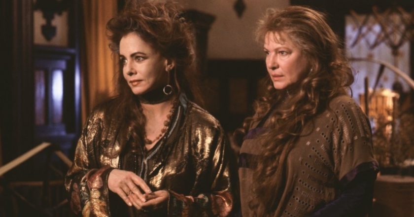 Stockard Channing and Dianne Wiest in Practical Magic