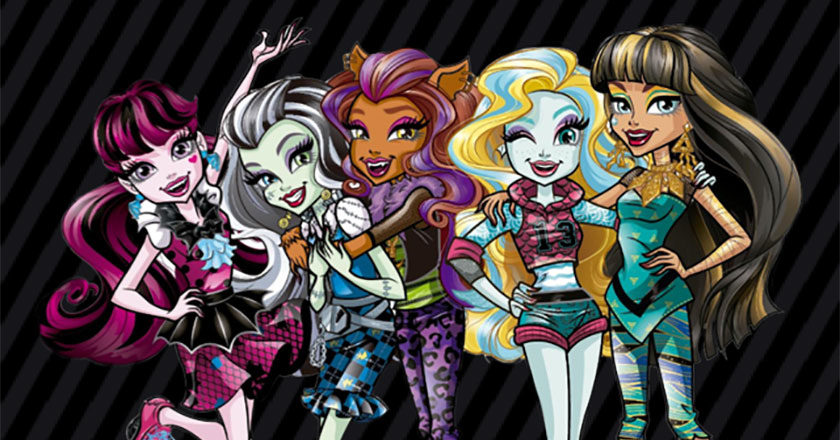 Draculaura, Frankie, Clawdeen, Lagoona Blue, and Cleo DeNile