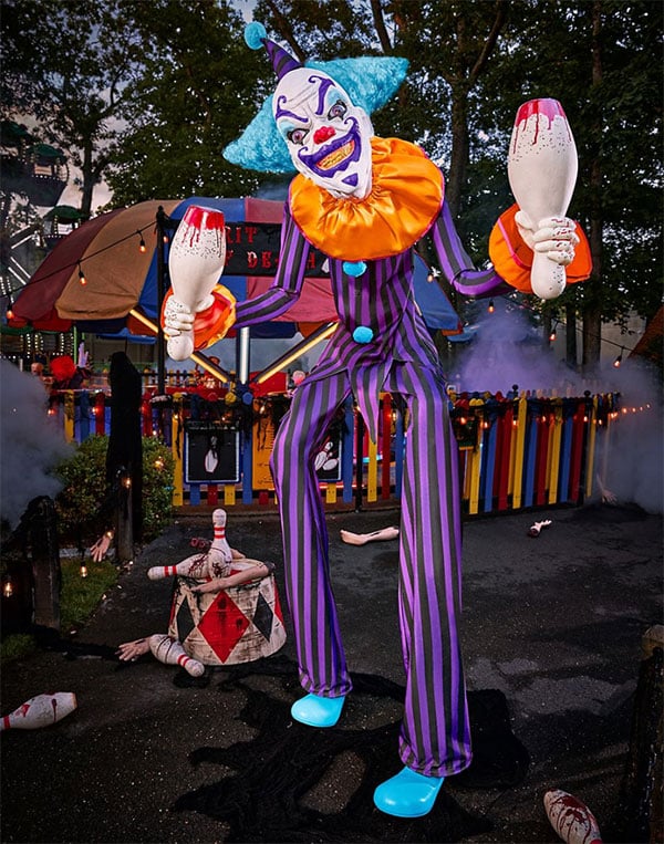 Spirit Halloween Debuts Over A Dozen New Animatronics For 2023 | All ...