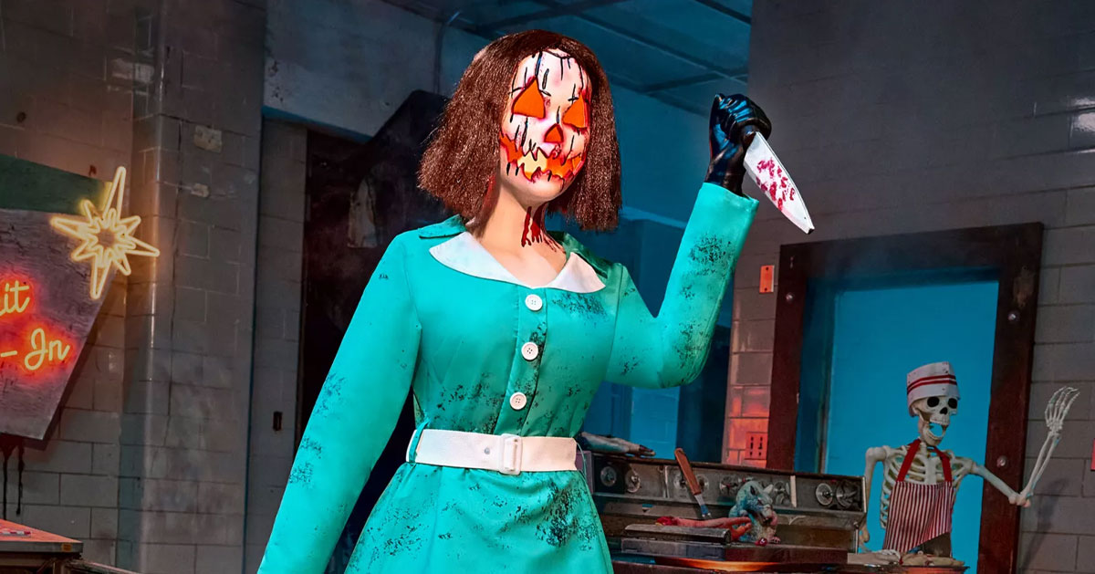 Spirit Halloween Debuts 50sRetro Animatronic Shirley Stab All