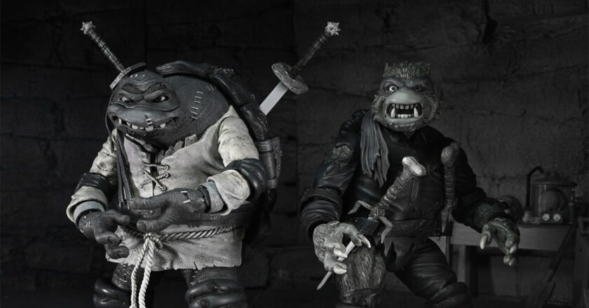 Black and white variants of NECA's Leonardo as The Hunchback and Raphael as the Wolf Man figures