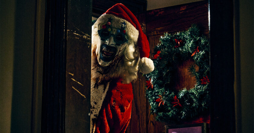 Art the Clown dressed as Santa in Terrifier 3