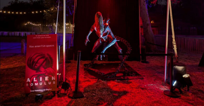 Alien: Romulus photo opp at Los Angeles Haunted Hayride