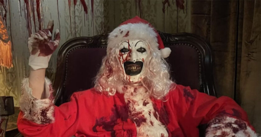 Art the Clown in a Santa suit in "Terrifier 3"